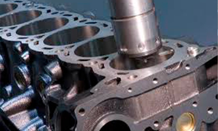 Retífica de Bloco de Motor: Quando é Necessária e Como Recuperar a Performance do Seu Veículo